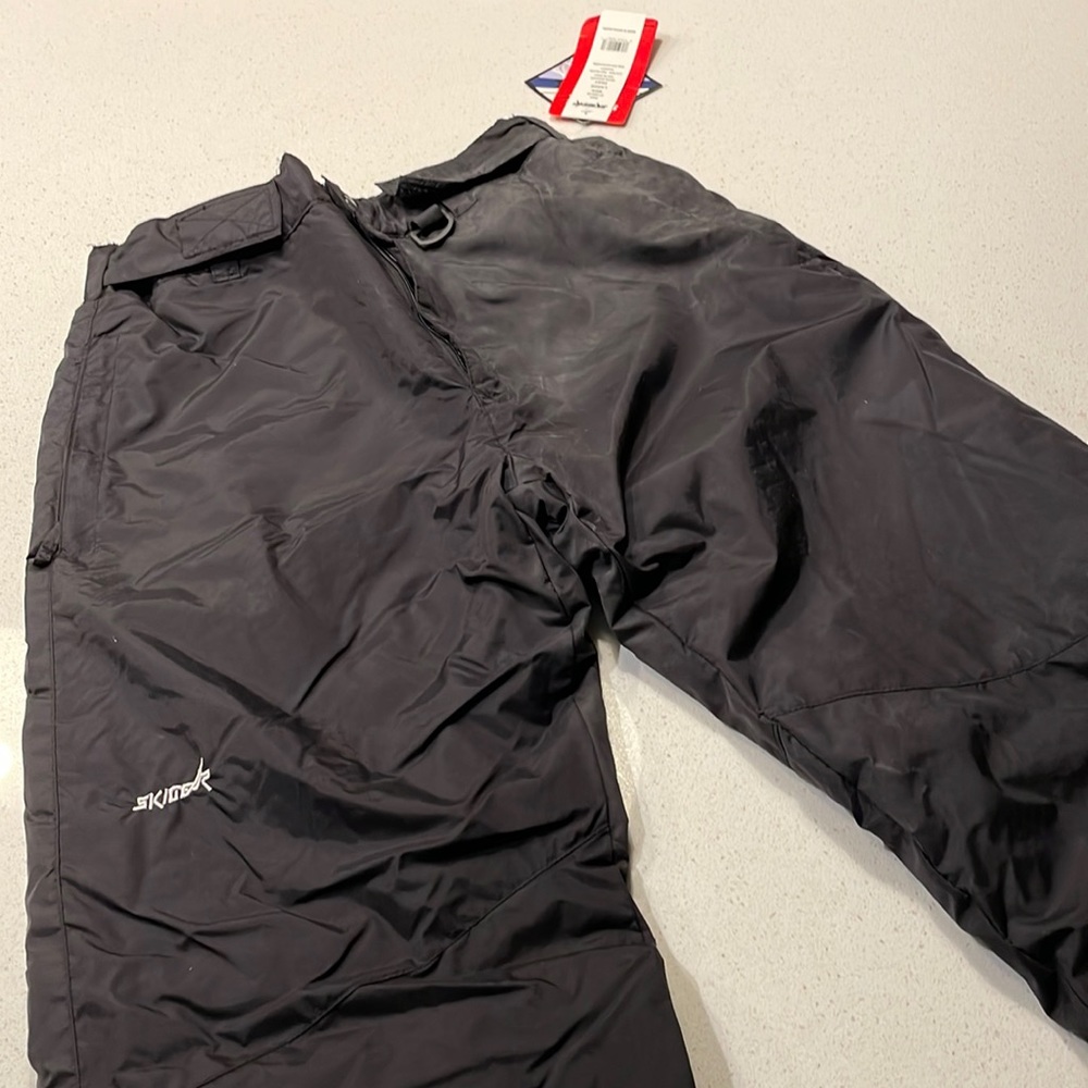 SkiGear snow pants men’s size L water resistant insulated NWT.